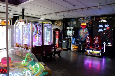 Garden City Pavilion Arcade & GiGi's Grill